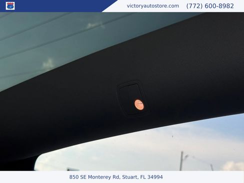 Used 2022 Tesla Model Y Performance AWD/4WD image 48