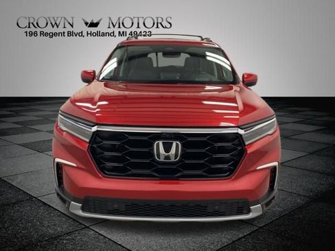 Certified 2023 Honda Pilot Elite image 2