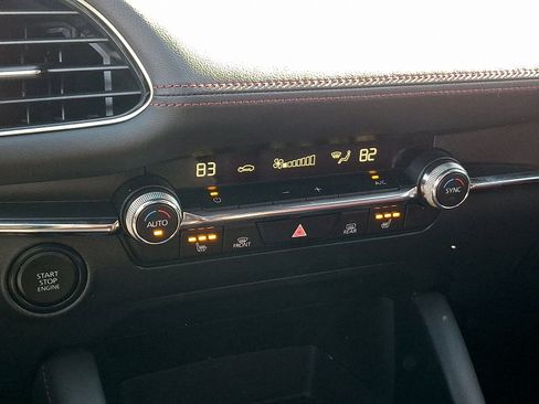 Used 2023 MAZDA MAZDA3 s image 16