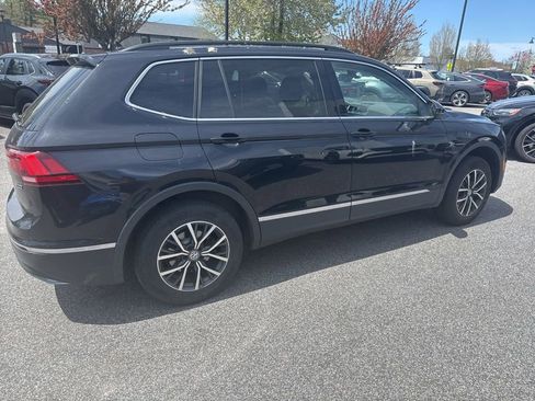 Used 2020 Volkswagen Tiguan SE AWD/4WD image 6