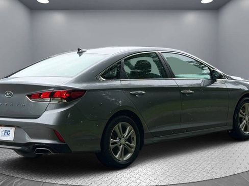 Used 2018 Hyundai Sonata SEL w/ Tech Package 02 FWD image 6