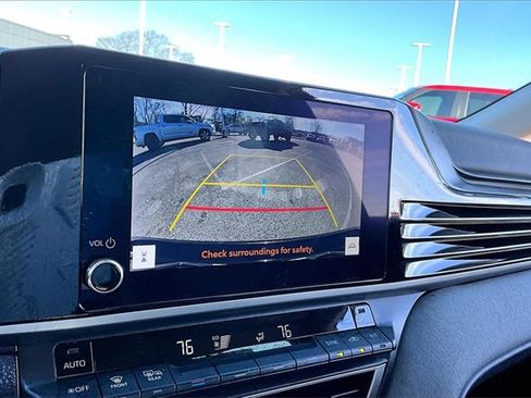 Used 2025 Toyota Camry LE image 13