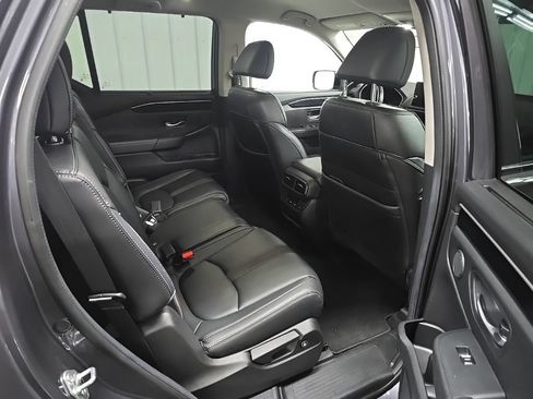Used 2024 Honda Pilot EX-L image 17