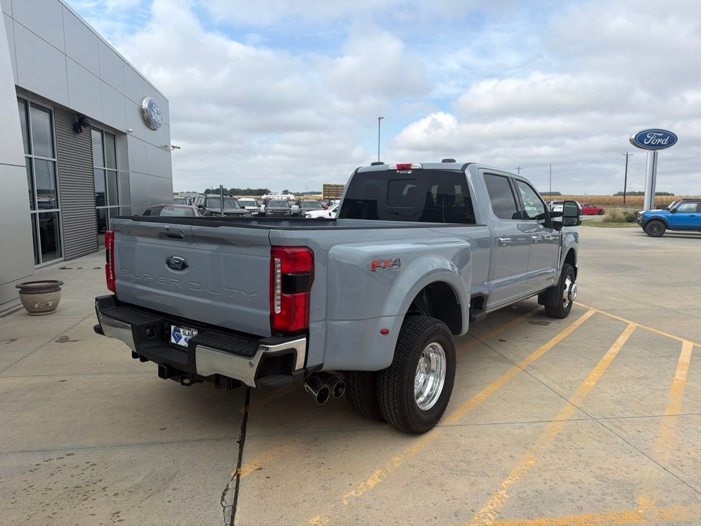 New 2026 Ford F350 Lariat w/ Lariat Premium Package AWD/4WD image 10