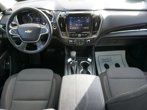 Used 2021 Chevrolet Traverse LT AWD/4WD image 10