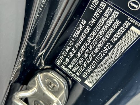 Certified 2026 Porsche 911 Carrera GTS RWD image 36