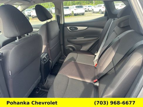 Used 2019 Nissan Rogue Sport S AWD/4WD image 28