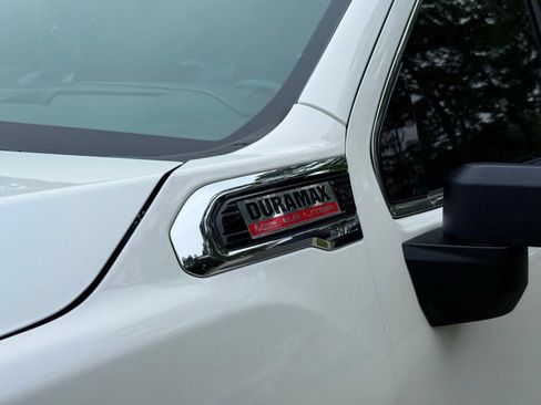 Used 2020 GMC Sierra 3500 Denali w/ Denali Ultimate Package AWD/4WD image 16
