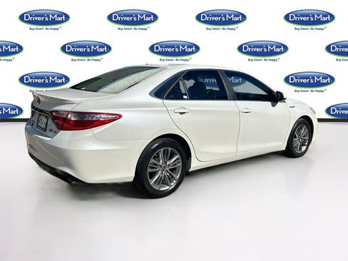 Used 2016 Toyota Camry SE image 8