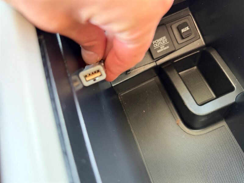 Used 2014 Honda CR-V EX image 20
