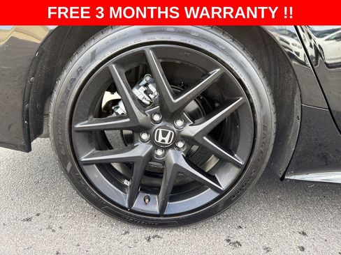 Used 2025 Honda Civic Sport image 31
