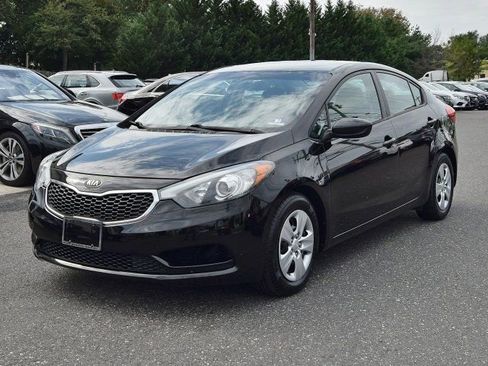 Used 2015 Kia Forte LX image 2