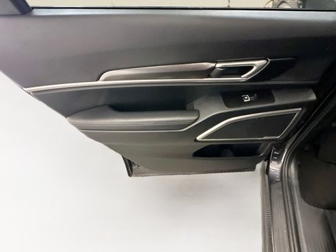 Used 2025 Kia Telluride S AWD/4WD image 27