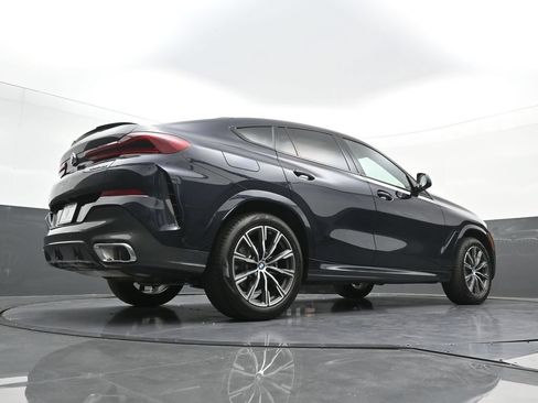 Used 2026 BMW X6 xDrive40i AWD/4WD image 28