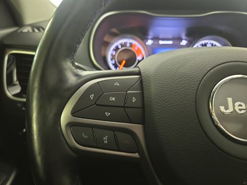 Used 2020 Jeep Cherokee Limited AWD/4WD image 15