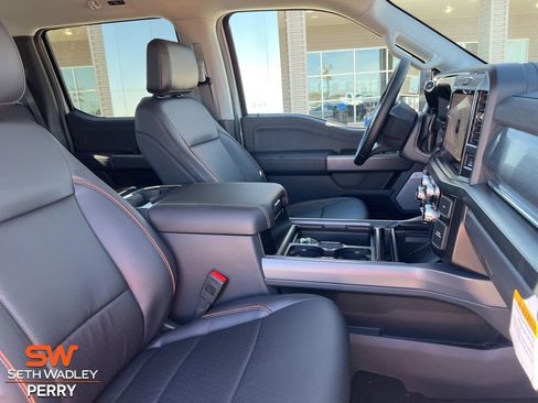 New 2026 Ford F350 Lariat w/ Black Appearance Package image 18