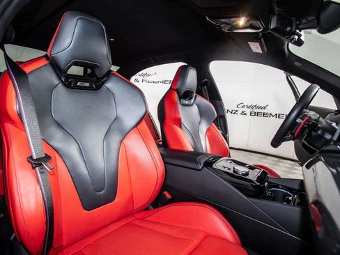 Used 2025 BMW M5 w/ Carbon Package image 13