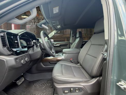 Certified 2026 Chevrolet Silverado 1500 LT Trail Boss w/ Convenience Package II AWD/4WD image 13