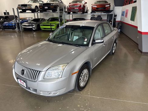 Used 2008 Mercury Sable AWD Sedan image 21