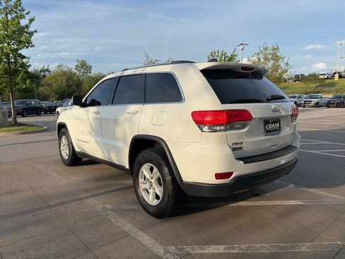 Used 2015 Jeep Grand Cherokee Laredo w/ Quick Order Package 23E RWD image 5