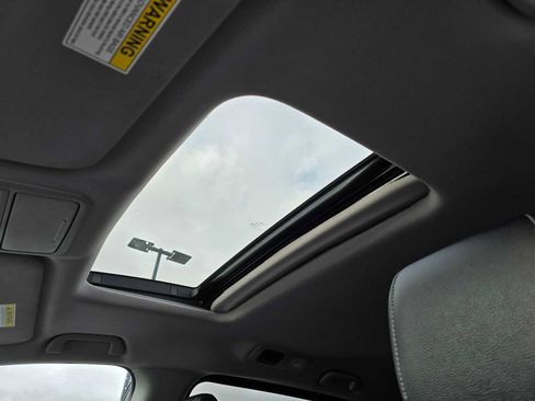 Used 2024 Honda Odyssey EX-L image 24