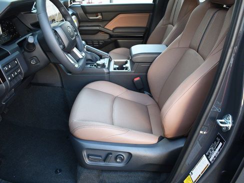 New 2026 Toyota 4Runner Limited image 7