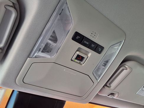 Certified 2023 Toyota RAV4 XLE AWD/4WD image 26