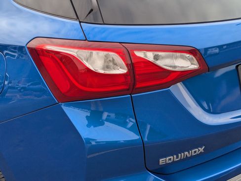 Used 2019 Chevrolet Equinox Premier image 11