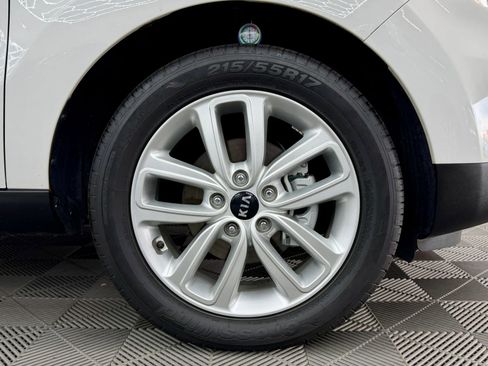 Used 2018 Kia Soul + image 24