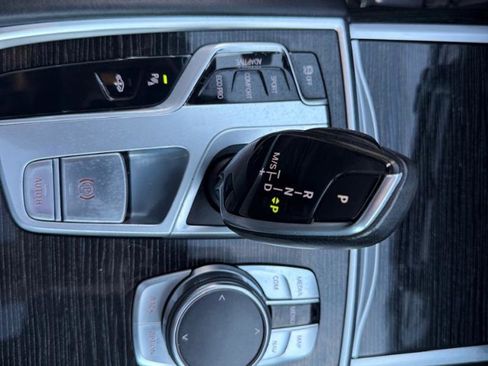 Used 2018 BMW 750i xDrive image 47