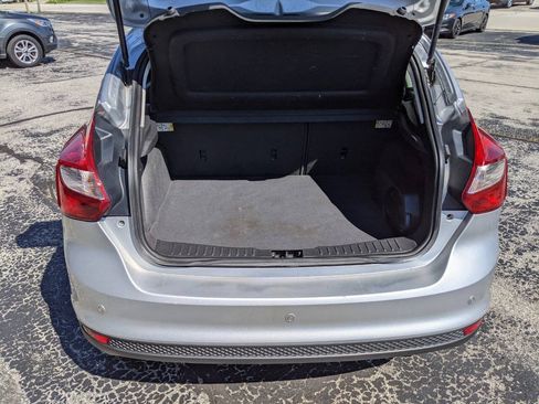 Used 2012 Ford Focus Titanium FWD image 23