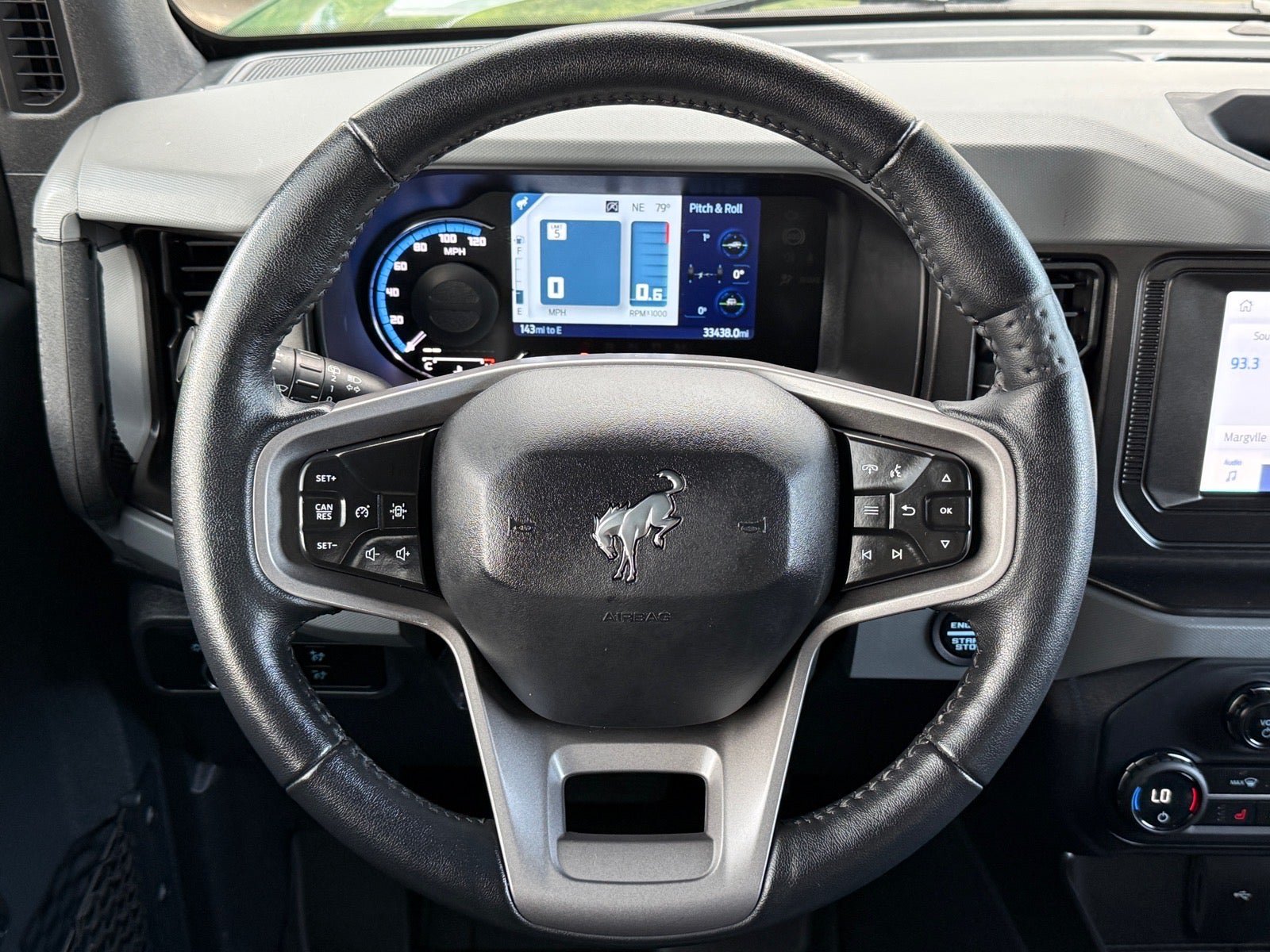 Used 2023 Ford Bronco Big Bend w/ Sasquatch Package AWD/4WD image 19