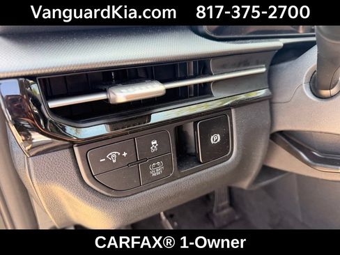 Certified 2026 Kia Sportage LX FWD image 16