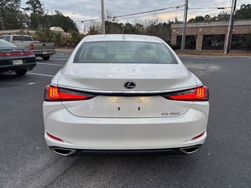 Certified 2025 Lexus ES 350 w/ Premium Package image 4