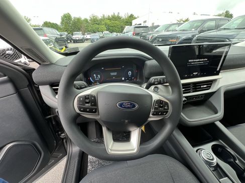 New 2026 Ford Explorer Active AWD/4WD image 24