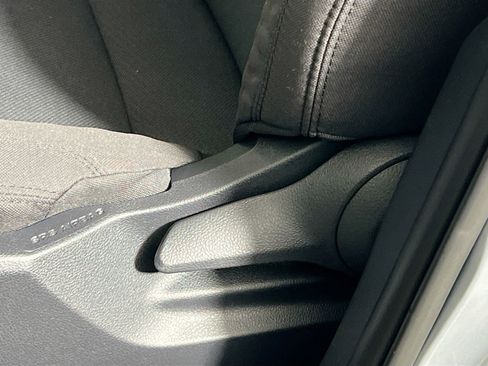 New 2026 Toyota Tundra SR image 15