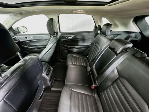 Used 2018 Ford Edge SEL w/ Equipment Group 201A AWD/4WD image 11