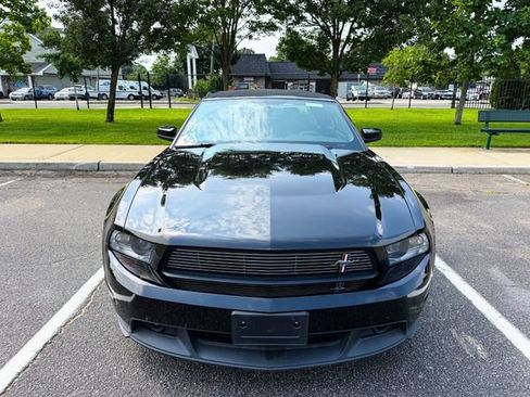 Used 2011 Ford Mustang GT Premium w/ 402A Rapid Spec Order Code RWD image 4