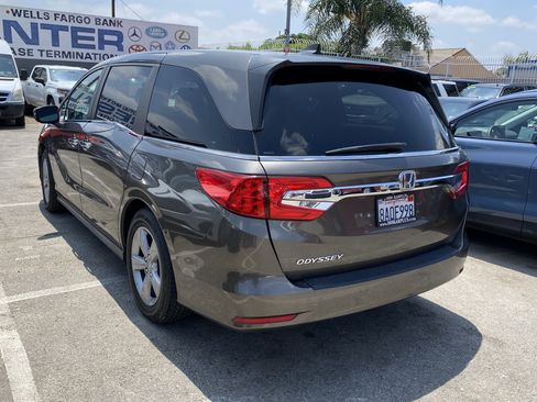 Used 2018 Honda Odyssey EX-L image 10