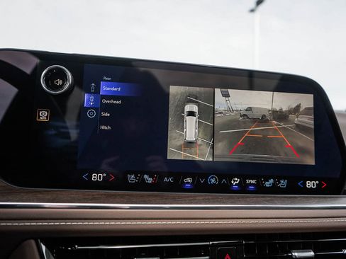 New 2026 Chevrolet Suburban High Country image 27