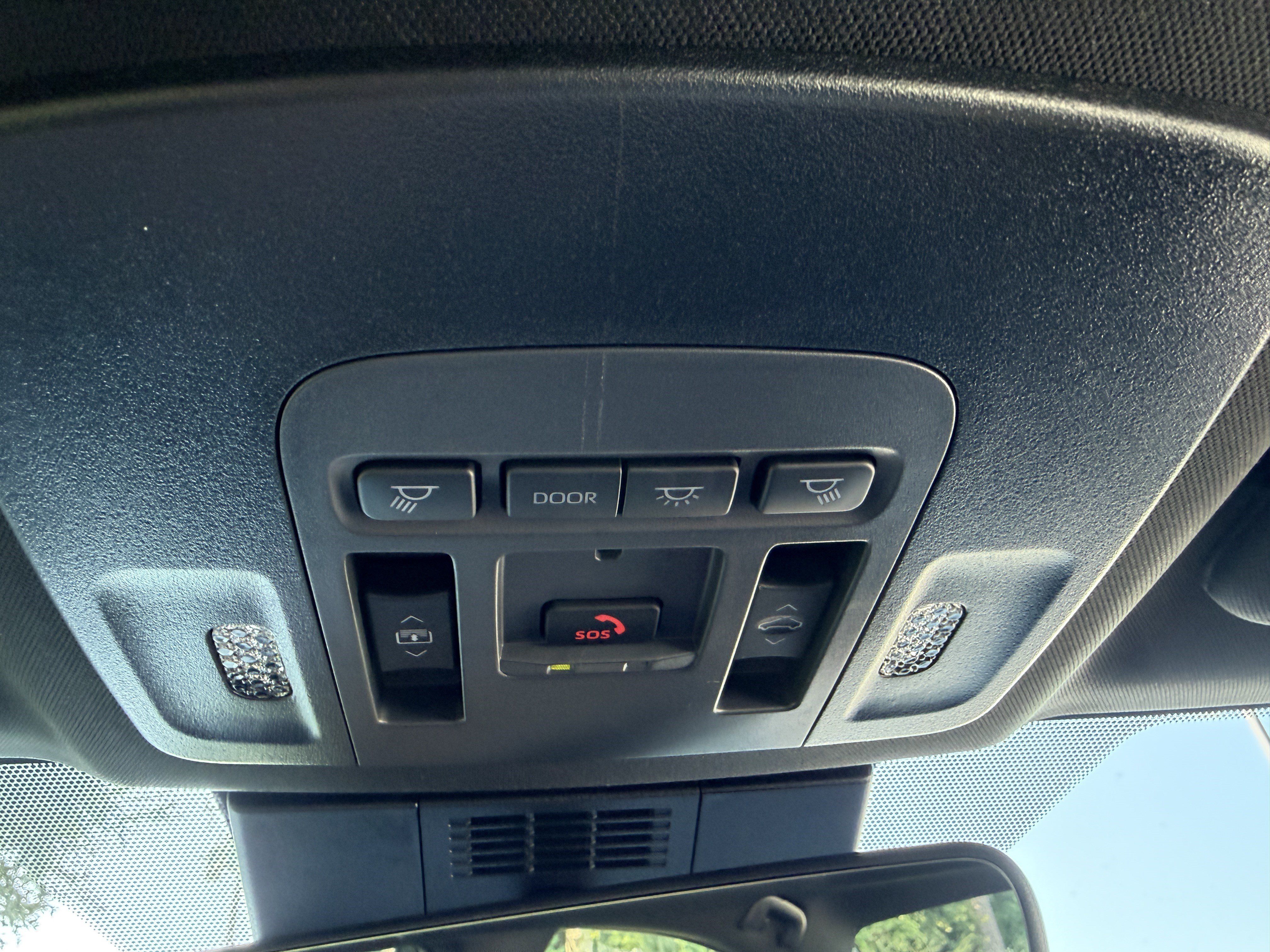 Used 2025 Toyota Camry XSE FWD image 31