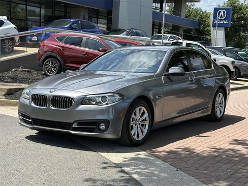 Used 2015 BMW 528i xDrive Sedan image 24