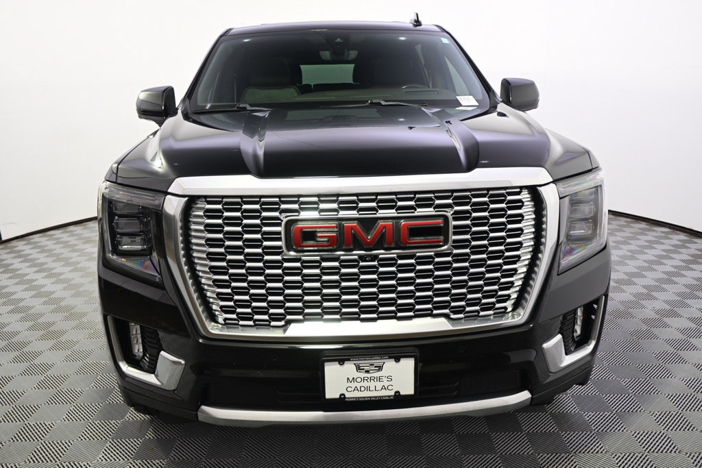 Used 2021 GMC Yukon XL Denali w/ Denali Ultimate Package AWD/4WD image 10