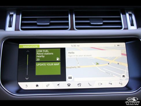 Used 2017 Land Rover Range Rover Long Wheelbase Supercharged image 22