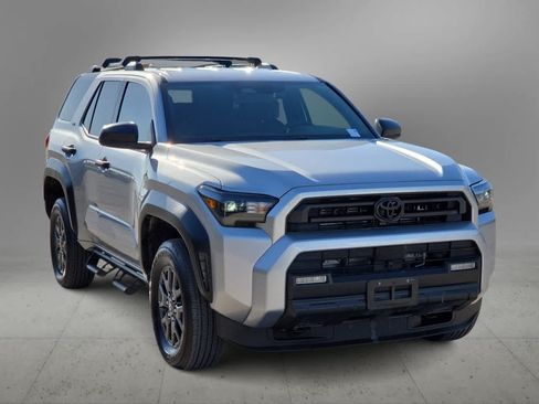 Used 2026 Toyota 4Runner SR5 RWD image 3
