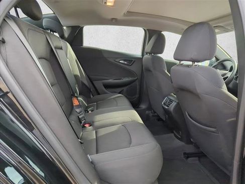 Used 2024 Chevrolet Malibu LT image 16