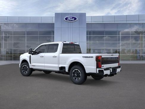 New 2026 Ford F250 Platinum w/ Tremor Off-Road Package image 4
