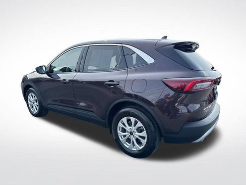 Used 2023 Ford Escape Active AWD/4WD image 3