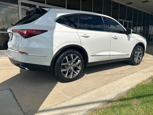 Used 2023 Acura MDX FWD w/ Technology Package image 7