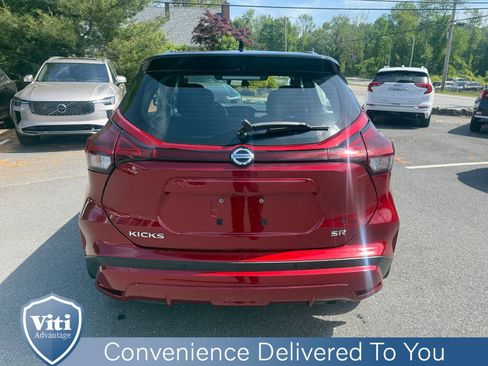 Used 2021 Nissan Kicks SR FWD image 7